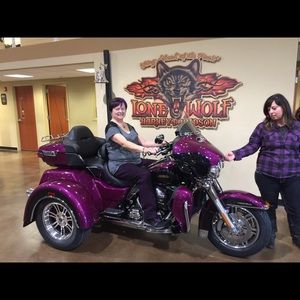 Meet your Posher, Sherry